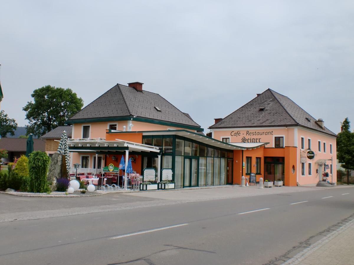 Restaurant Gaestehaus Seiger Sankt Lorenzen bei Knittelfeld Exterior foto
