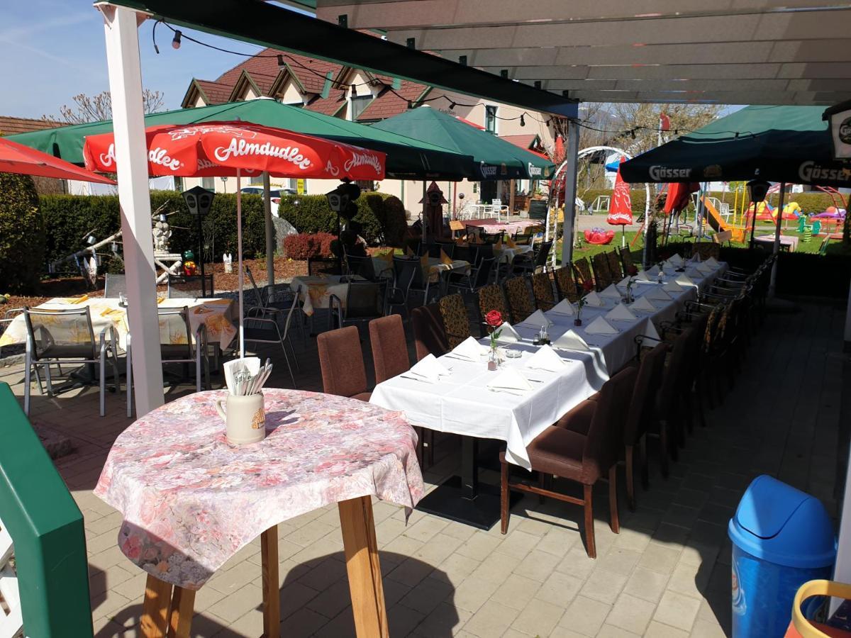 Restaurant Gaestehaus Seiger Sankt Lorenzen bei Knittelfeld Exterior foto